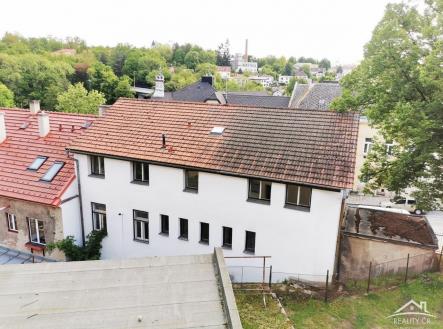Fotka 4 | Prodej - nájemní dům, 323 m²