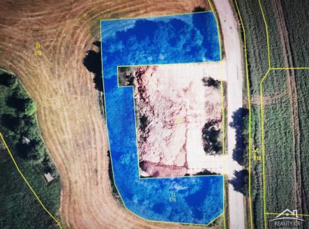 Fotka 2 | Prodej - pozemek, trvalý travní porost, 2 724 m²