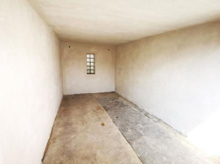 Fotka 3 | Prodej - malý objekt/garáž