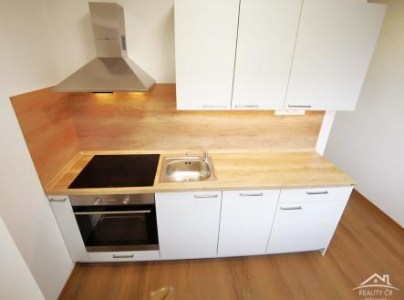 Fotka 1 | Pronájem bytu, 2+1, 56 m²