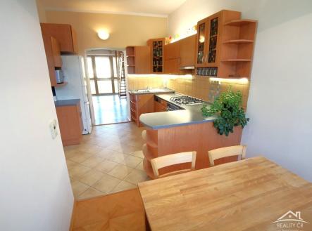 Fotka 1 | Pronájem bytu, 3+1, 84 m²