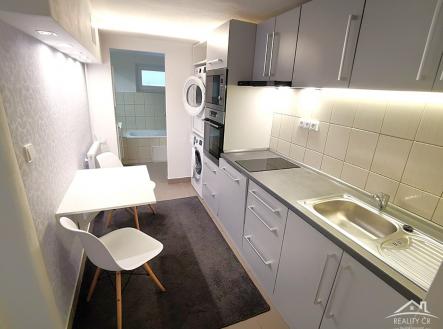 Fotka 1 | Pronájem bytu, 1+1, 50 m²