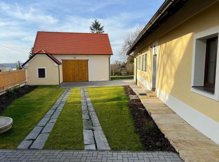 Pronájem - dům/vila, 198 m² obrázek