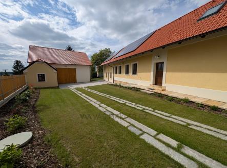 Pronájem - dům/vila, 198 m² obrázek