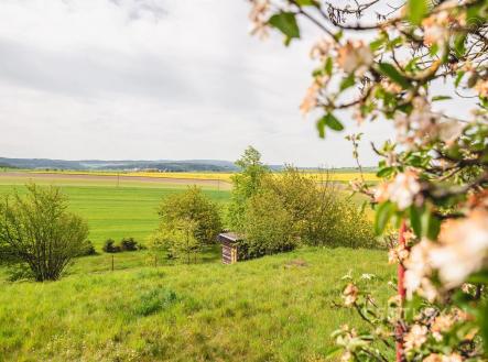 zahrada s venkovský pohled | Prodej - pozemek pro bydlení, 558 m²