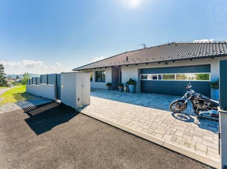 Prodej - dům/vila, 226 m² obrázek
