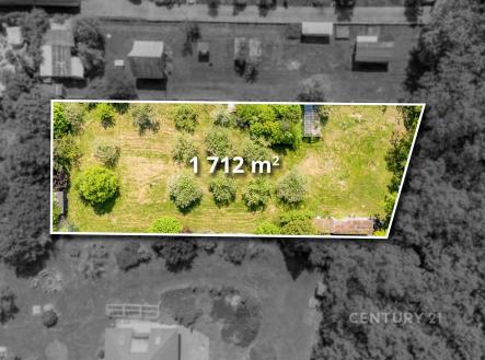 . | Prodej - pozemek pro bydlení, 1 712 m²