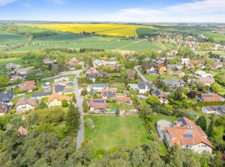 . | Prodej - pozemek pro bydlení, 1 711 m²