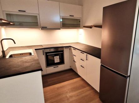 . | Pronájem bytu, 2+kk, 59 m²