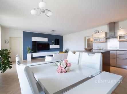 Prodej bytu, 3+kk, 95 m²