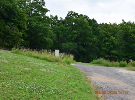 . | Prodej - pozemek pro bydlení, 2 094 m²