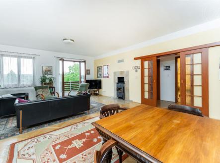 . | Prodej - dům/vila, 197 m²