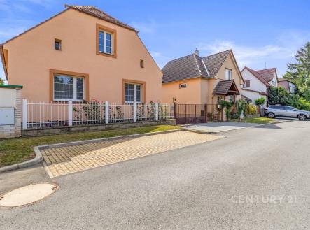 . | Prodej - dům/vila, 134 m²