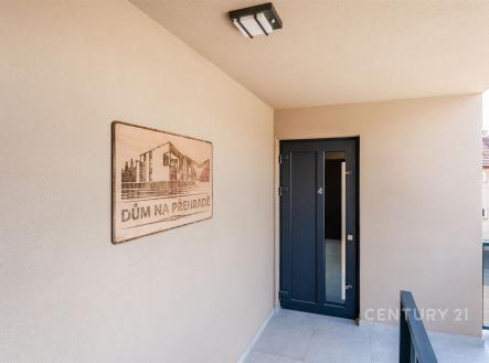 . | Prodej bytu, 3+kk, 74 m²