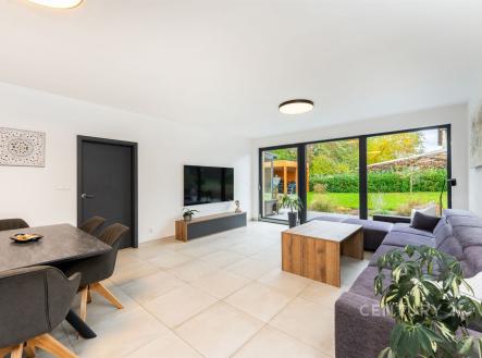 . | Prodej - dům/vila, 158 m²