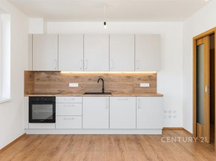 . | Pronájem bytu, 2+kk, 65 m²