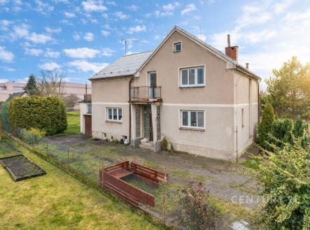 . | Prodej - dům/vila, 203 m²