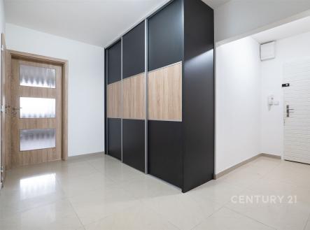 . | Prodej bytu, 4+kk, 80 m²