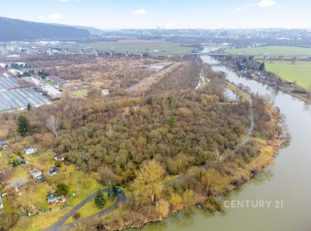 . | Prodej - pozemek pro komerční výstavbu, 15 465 m²