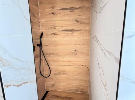 . | Pronájem bytu, 2+kk, 50 m²