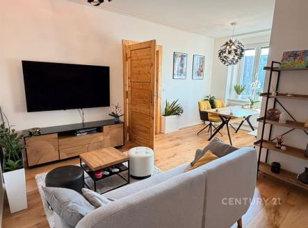 . | Pronájem bytu, 2+kk, 50 m²