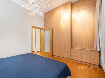 . | Prodej bytu, 2+kk, 44 m²