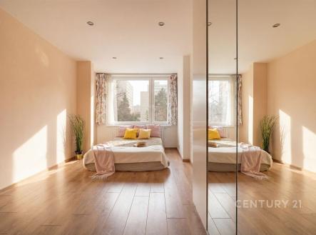 . | Prodej bytu, 1+kk, 26 m²