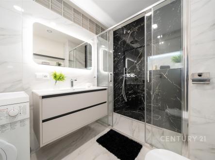 . | Pronájem bytu, 2+kk, 53 m²