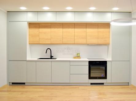 Pronájem bytu, 3+kk, 72 m²