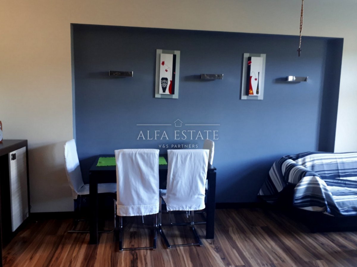 Pronájem velmi pěkného  bytu 2+1, nedaleko centra Karlových Var