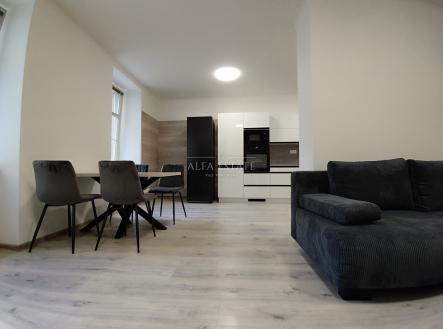 Prodej bytu, 3+kk, 76 m²