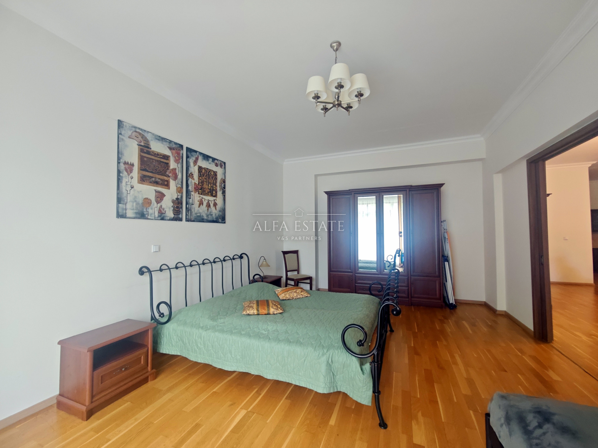 Pronájem bytu 2kk se dvěma balkony, 110 m2, U Imperiálu, Karlovy Vary