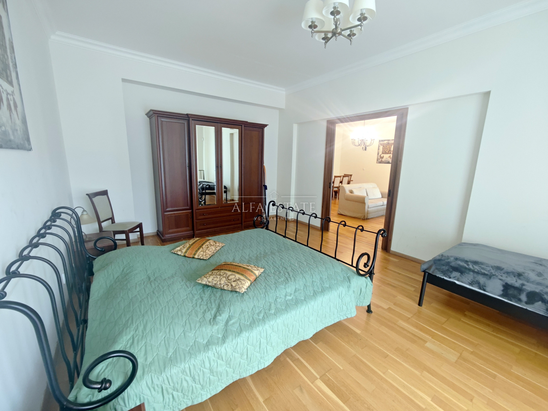 Pronájem bytu 2kk se dvěma balkony, 110 m2, U Imperiálu, Karlovy Vary