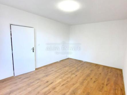 Pronájem bytu, 2+1, 63 m²