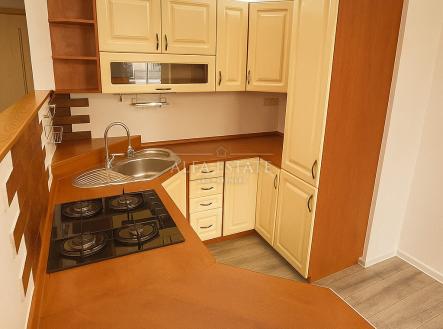 Prodej bytu, 3+kk, 75 m²