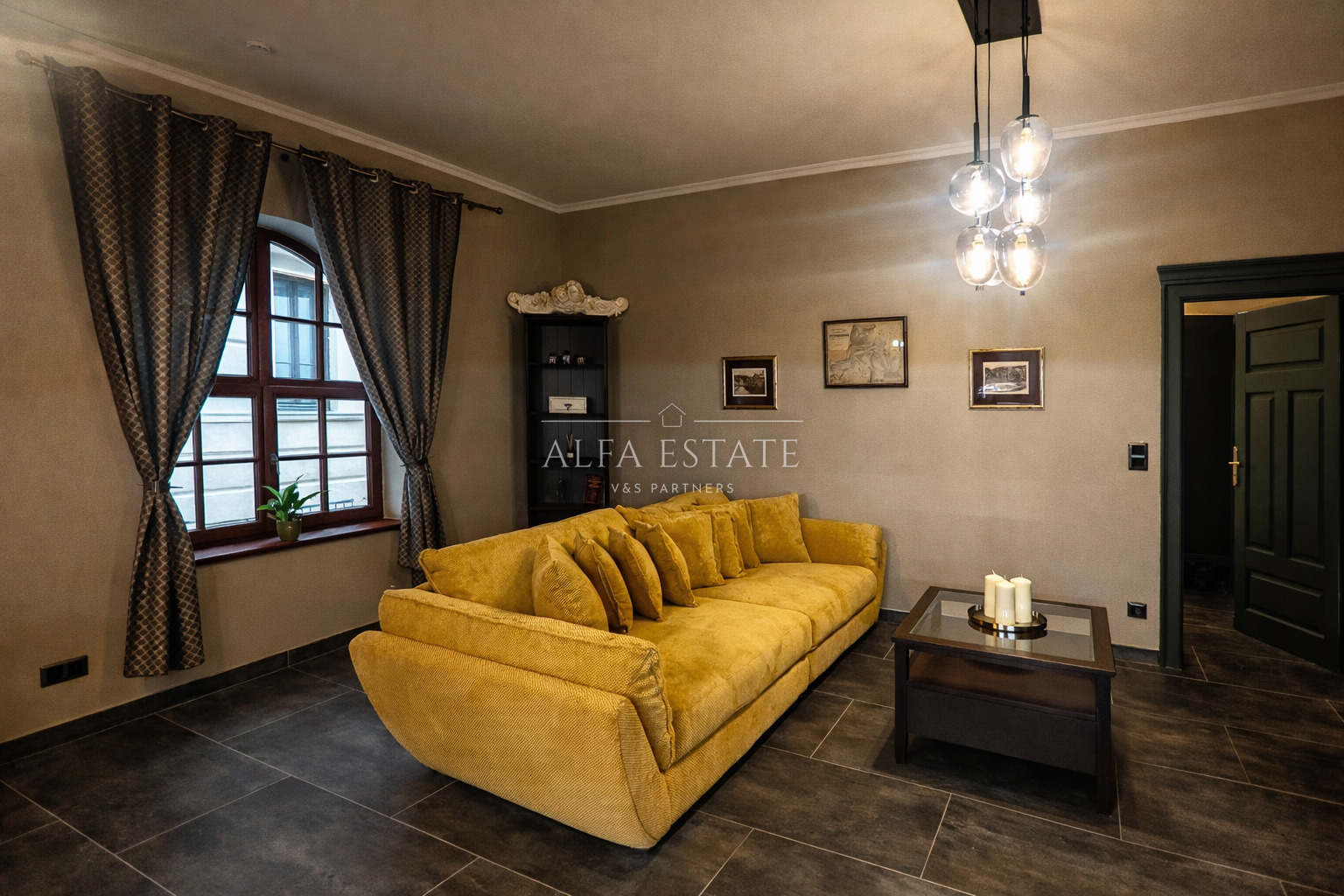 Premium Residence for Rent – Luxury Apartment 1 Bedroom (2+kk), 80 m² – Mariánská Street, Karlovy Va