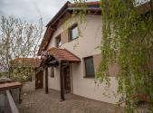 Prodej - dům/vila, 214 m²