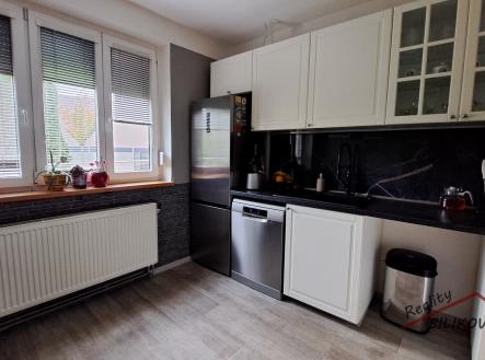 Pronájem bytu, 4+1, 70 m²