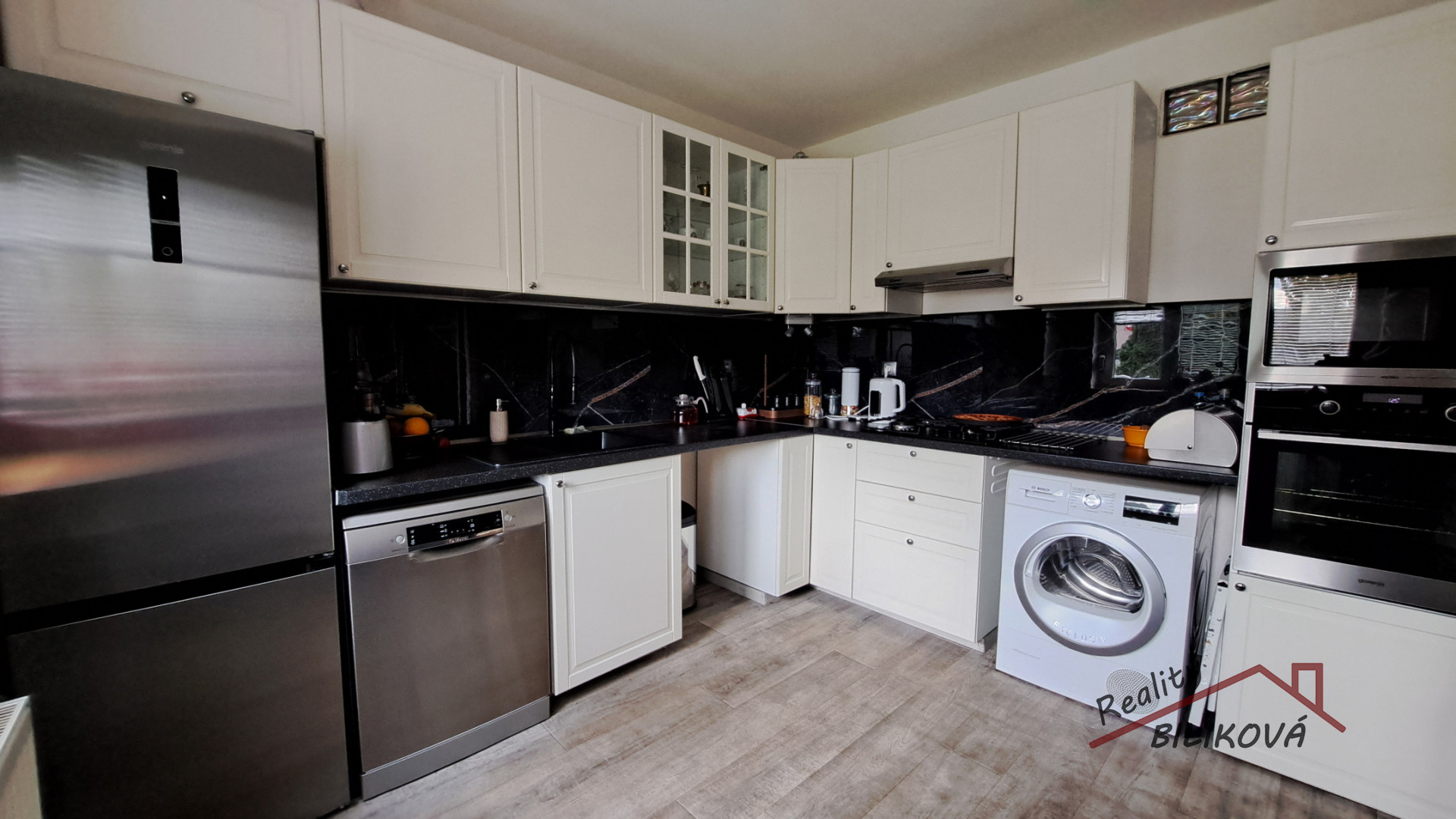 Pronájem bytu 4+1, Jenštejn