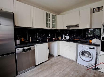 Pronájem bytu, 4+1, 70 m²