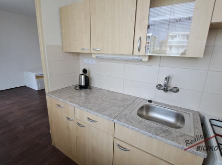 Pronájem bytu, 1+1, 38 m²