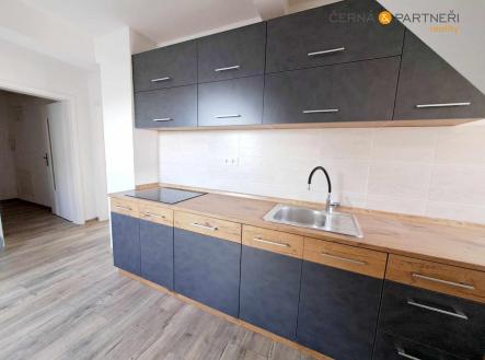 varsavska2.jpg | Pronájem bytu, 1+1, 50 m²