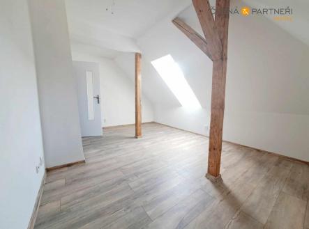 varsavska1.jpg | Pronájem bytu, 1+1, 50 m²
