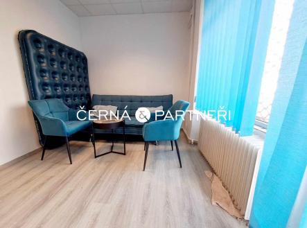 Prodej - nájemní dům, 153 m² obrázek