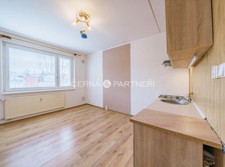 r3-00004-hdr.jpg | Prodej bytu, 1+1, 38 m²