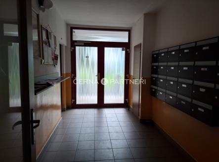 Vstupní hala | Prodej bytu, 3+1, 71 m²