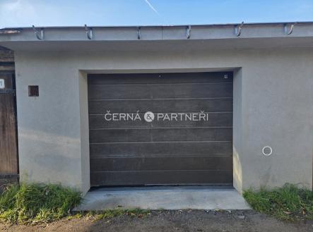 whatsapp-image-2025-11-05-at-13.17.53-2dcb6ef6.jpg | Prodej - malý objekt/garáž