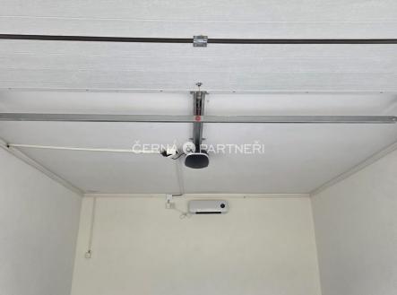 whatsapp-image-2025-11-05-at-13.17.53-c31c7529.jpg | Prodej - malý objekt/garáž