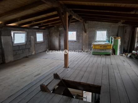 vrchni-patro-1.jpg | Prodej - dům/vila, 112 m²