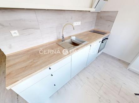 fotografie | Pronájem bytu, 2+1, 61 m²